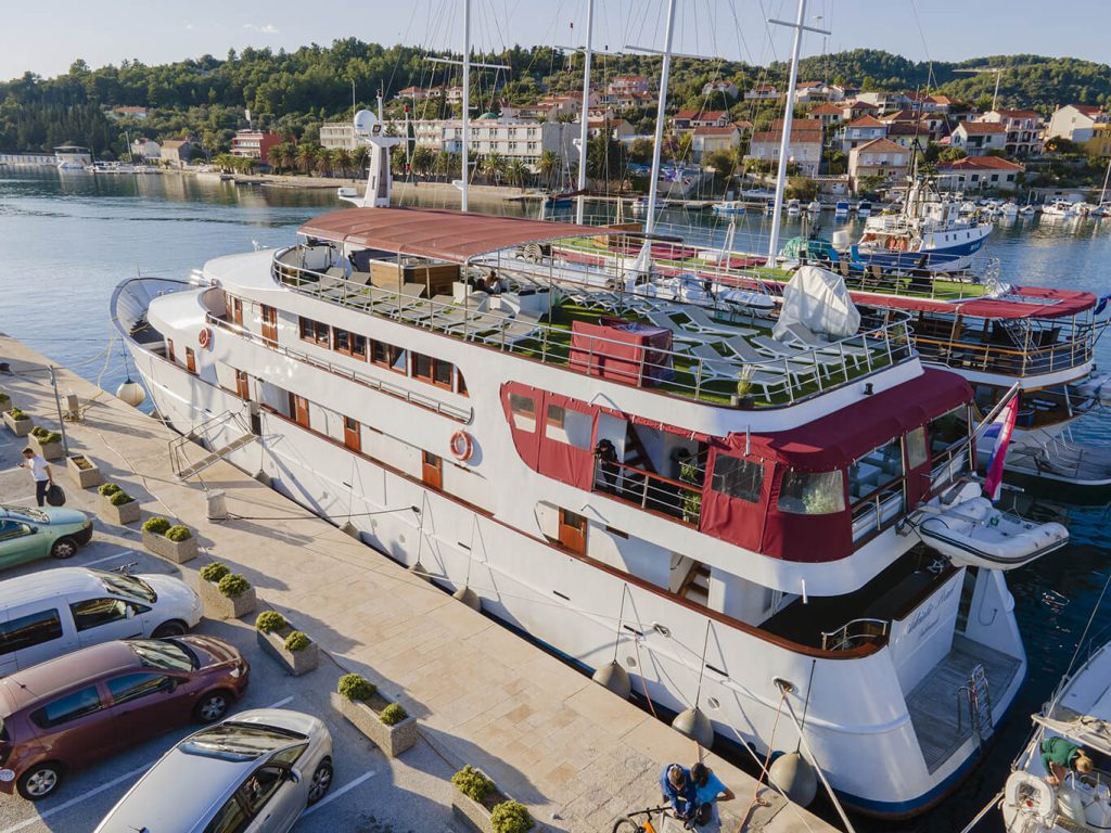 Adriatic Pearl Deluxe