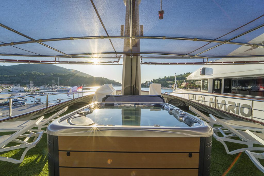 Adriatic Pearl Deluxe