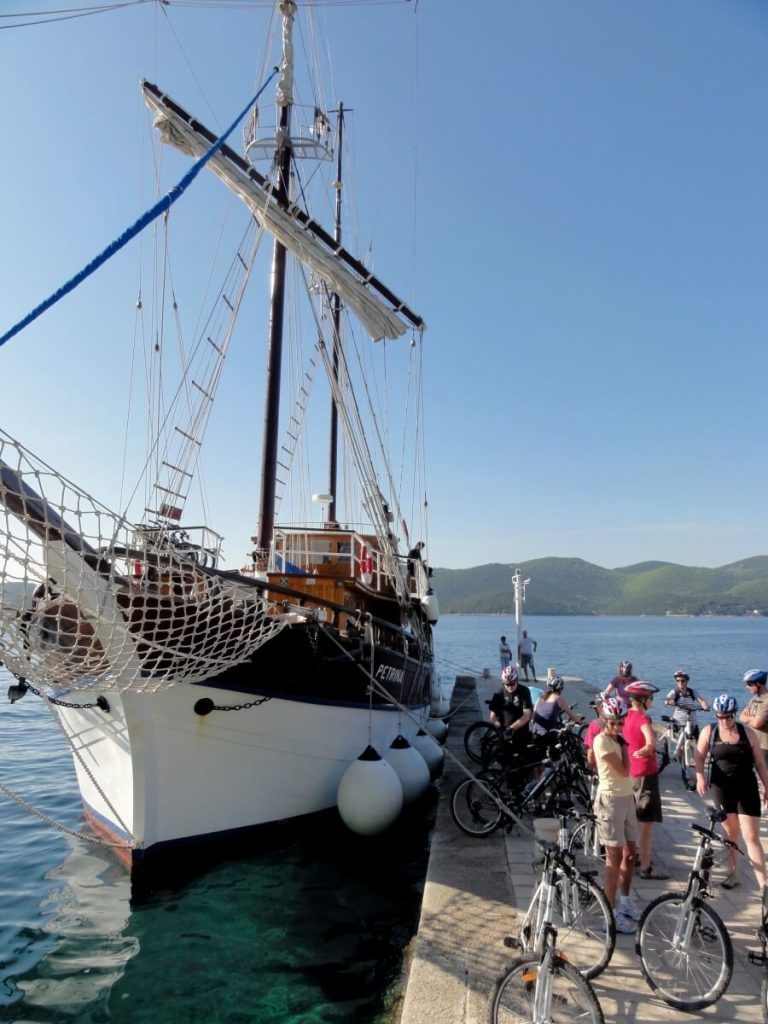 Cruise And Cycle Island Hopping Dalmatia