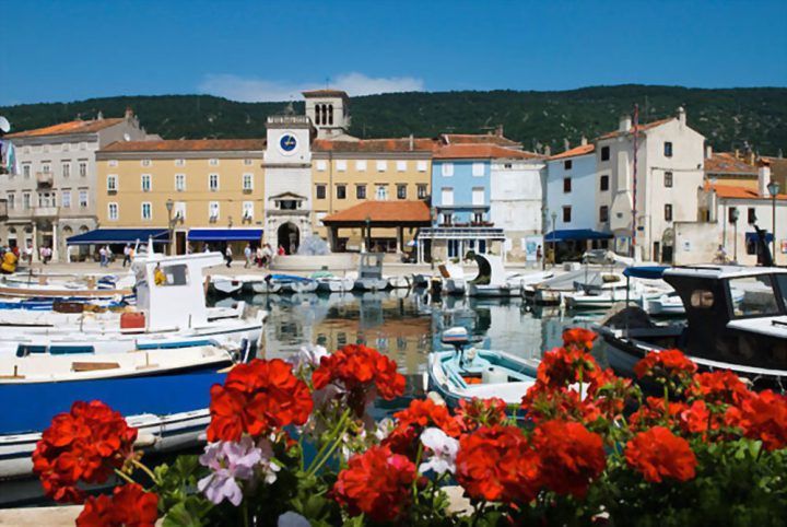 harbour and clock tower cres town cres island