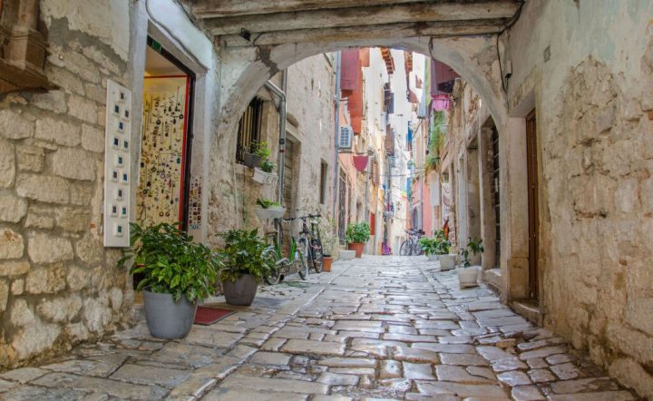 rovinj street