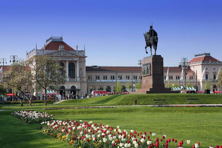 zagreb king tomislav square